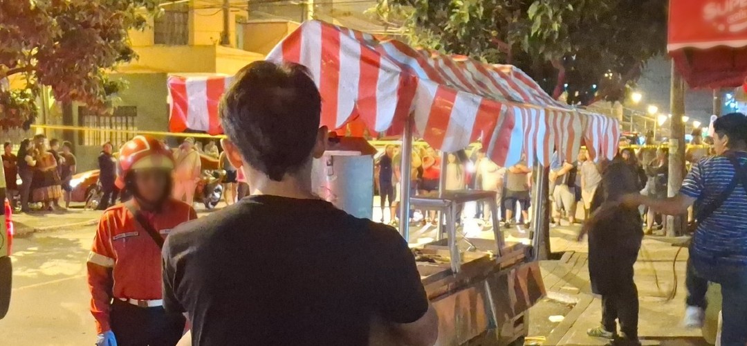 Hombre muere tras ser atacado a balazos frente a taquería en zona 5