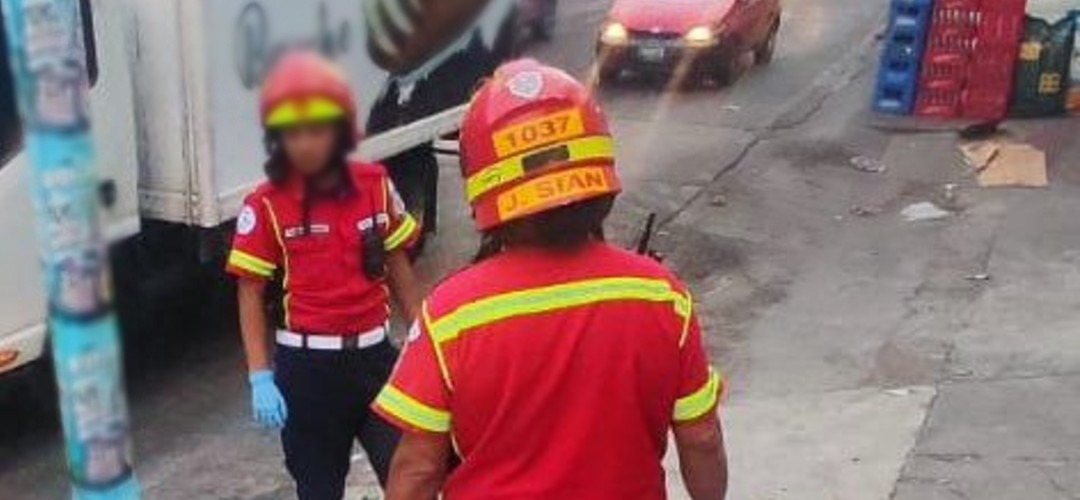 Localizan a hombre fallecido en la vía pública en la zona 4