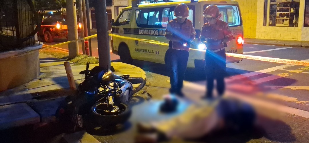 Localizan a motorista fallecido en la zona 10