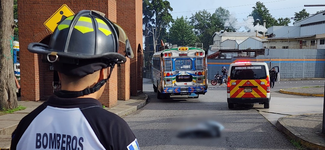 Adolescente muere atropellado en carretera a El Salvador