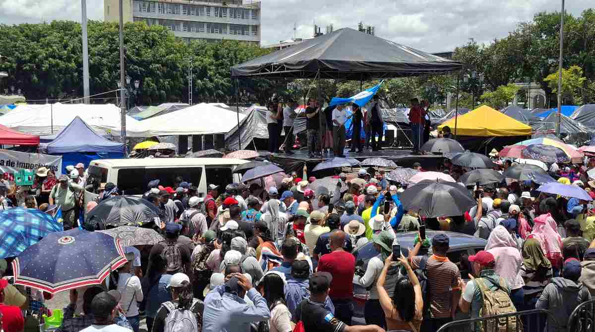 STEG enfrenta nueva sanción económica por desacato a orden de reanudar clases