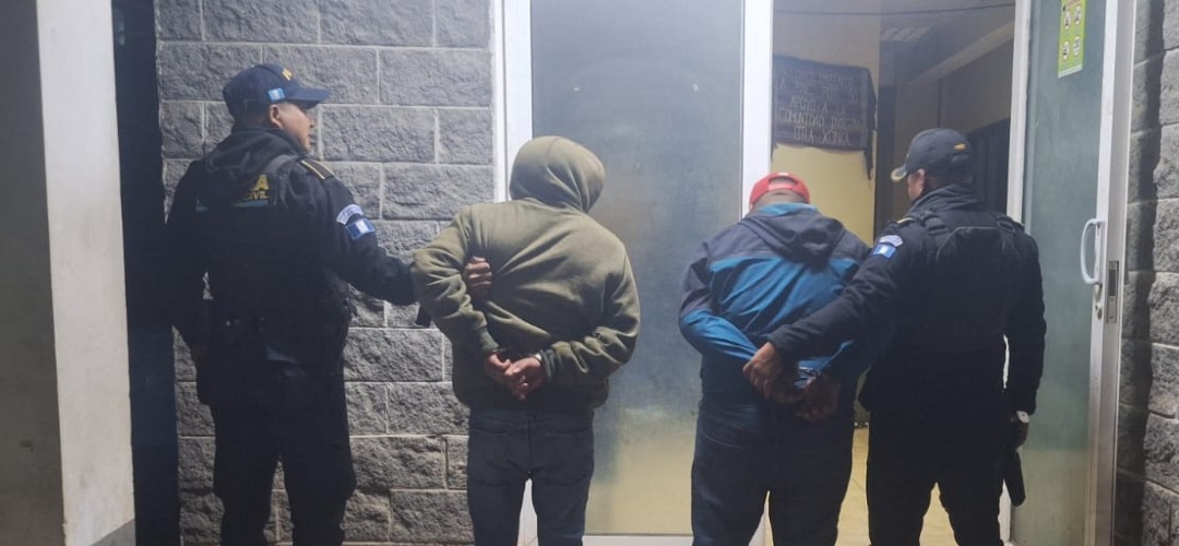 PNC captura a dos hombres responsables de agresión