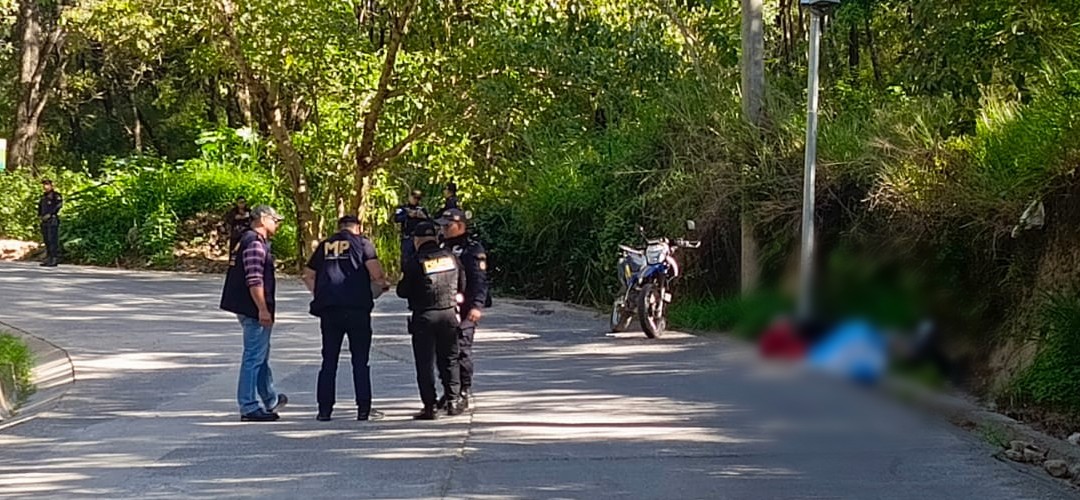 Identifican al motorista atacado a balazos en la zona 25