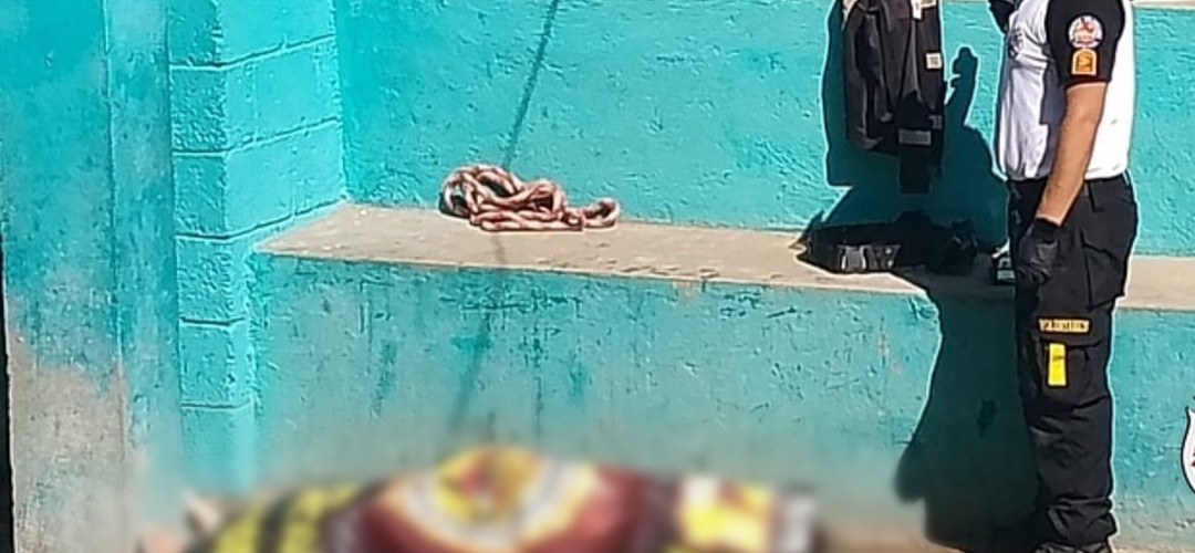 Hallan a hombre sin vida en una piscina en Totonicapán