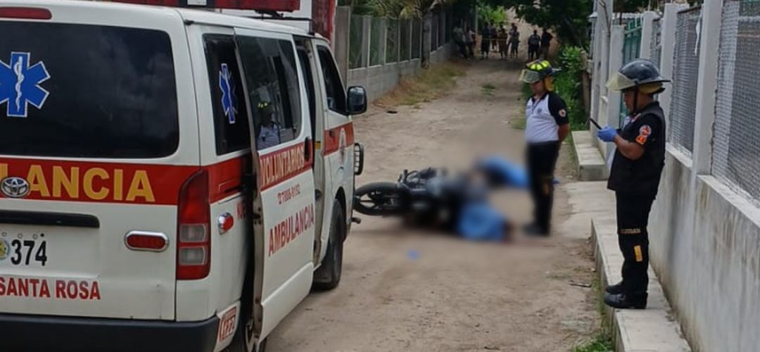 Pareja fue asesinada a tiros en Santa Rosa; una menor resultó ilesa