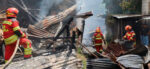 Incendio estructural consume vivienda en zona 12 de Villa Nueva