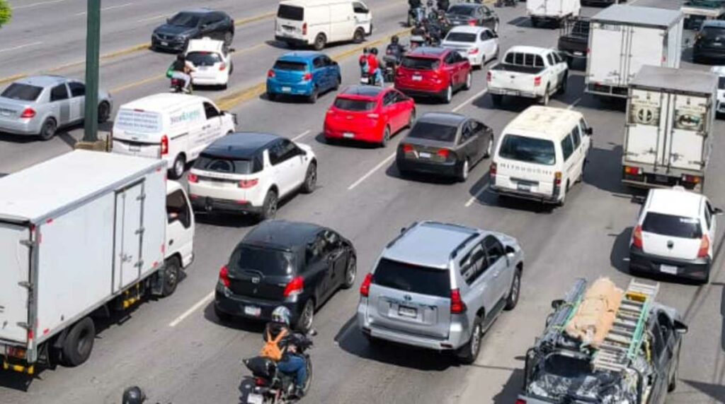 SAT reduce tarifas: ¿Cuánto costarán ahora las placas vehiculares en Guatemala?