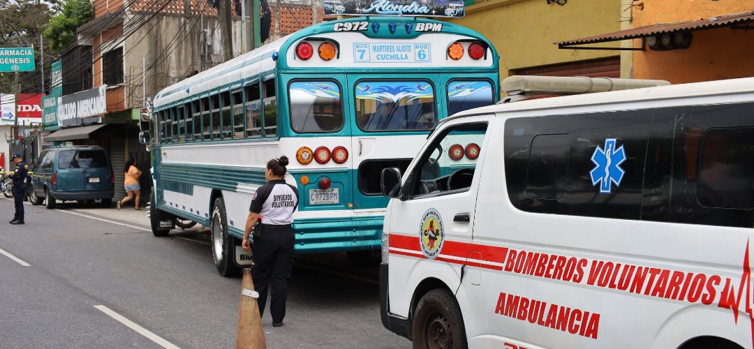 Piloto de bus es acribillado en zona 4 de Villa Nueva