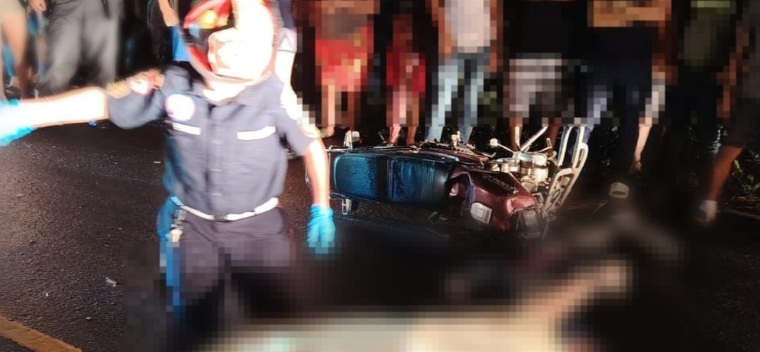 Motorista fallece tras impactar con vehículo de transporte pesado en San Marcos