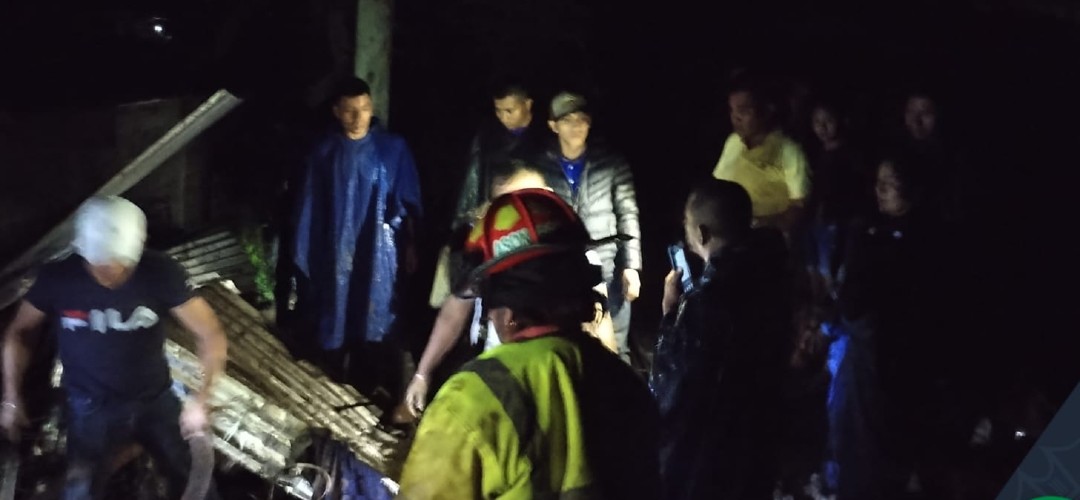 Tragedia en Senahú, Alta Verapaz: madre y dos hijas fallecen soterradas por deslave de tierra