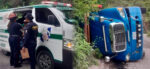 Reportan camión volcado en ruta a Sansare, El Progreso
