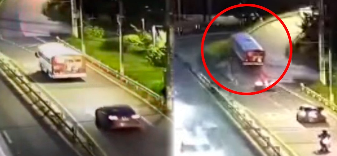 Momento exacto en que bus cae del Puente Tinco (VIDEO)
