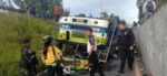 Trágico accidente: Bus vuelca en la Calzada Roosevelt y deja varios heridos