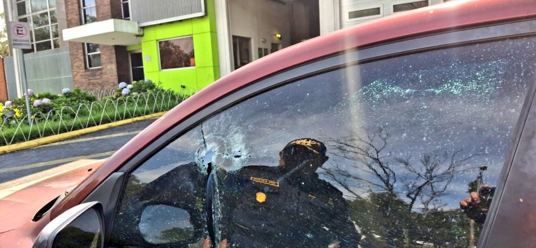 Disparan a conductor bajo el Puente Gemelo de El Trébol