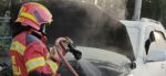 Controlan incendio vehicular en ruta al Atlántico