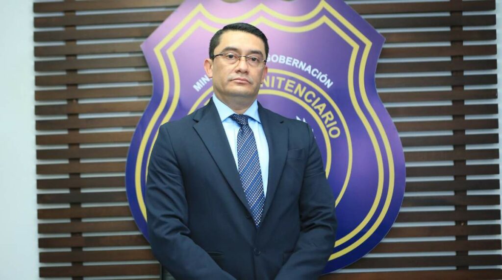 Gobernación anuncia nuevo director del SP: este es el funcionario que asume el mando