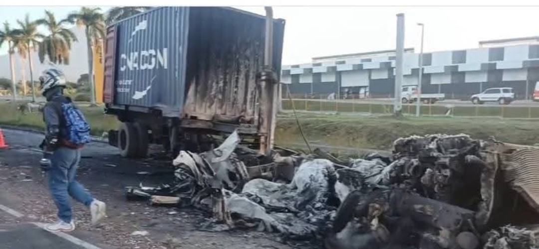 Múltiple colisión deja un fallecido y siete heridos en Palín, Escuintla