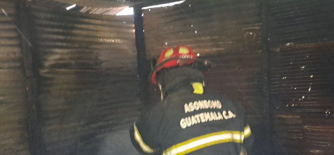 Incendio consumió una vivienda en Chimaltenango