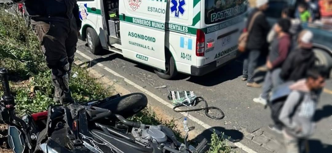 Hombre herido tras colisión en Chimaltenango