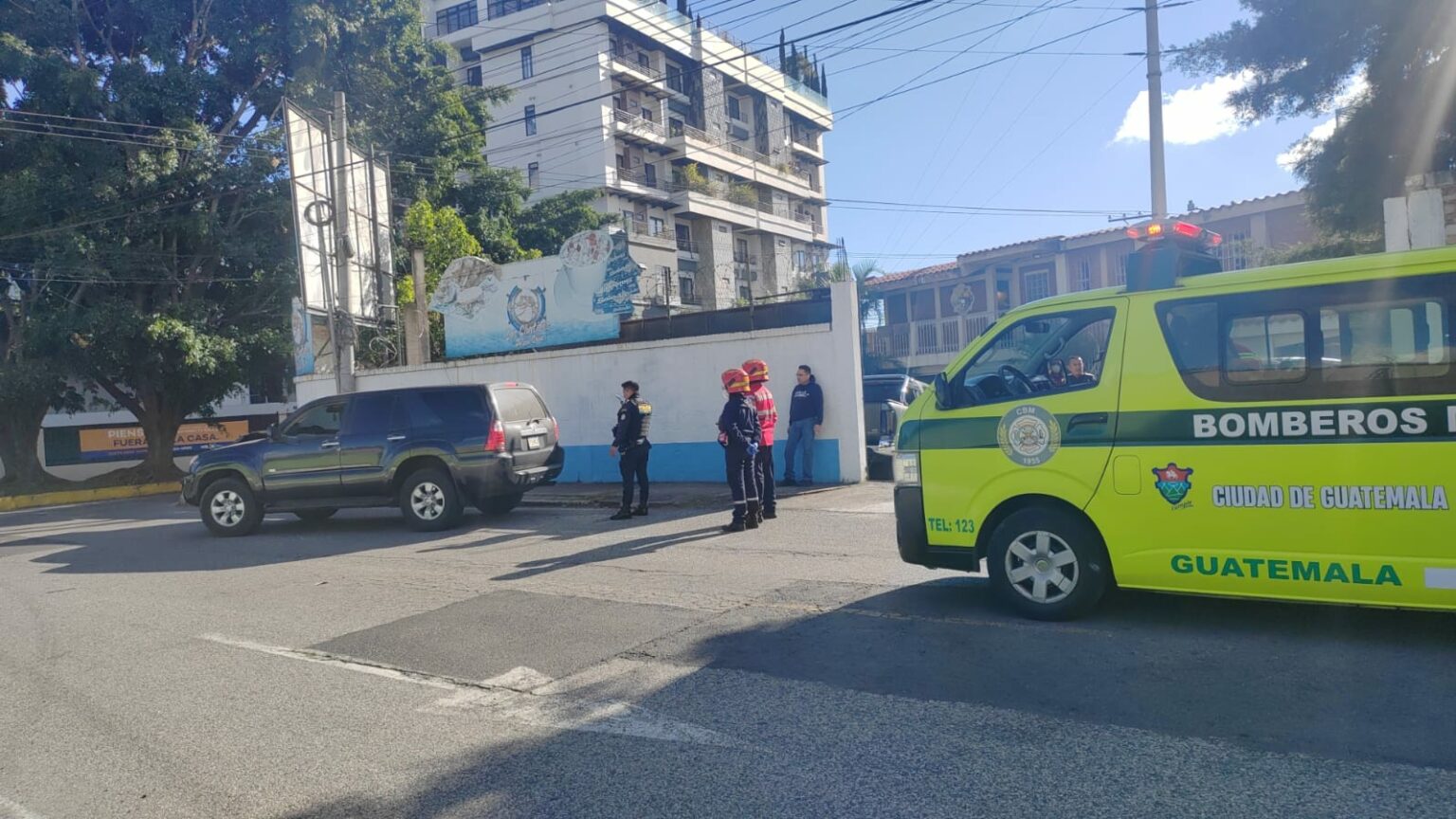 Intensa balacera en zona 11 deja dos heridos - Radio Sonora