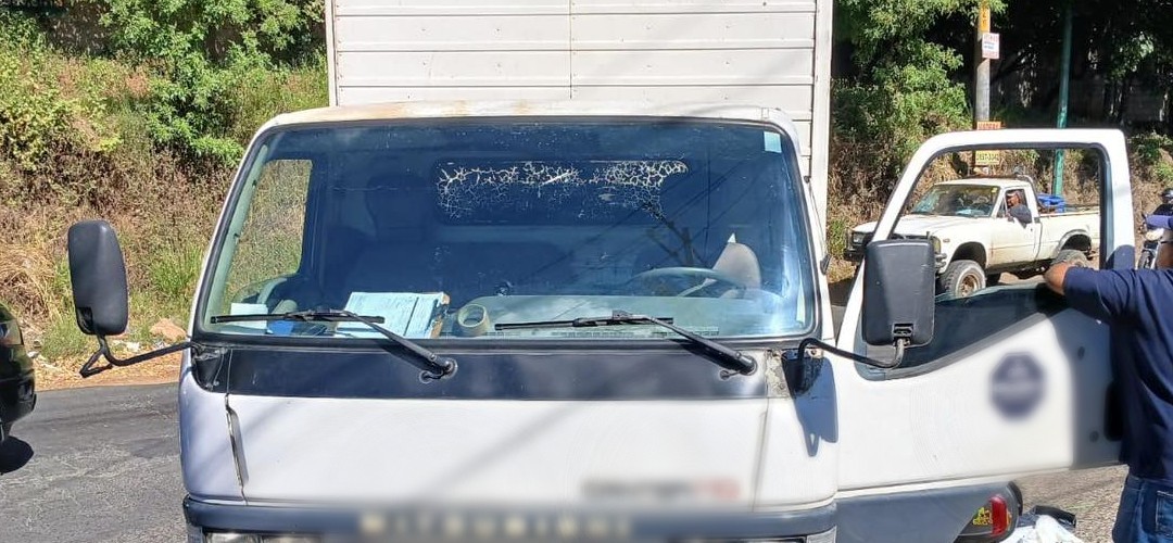 Colisión vehicular se registró en Villa Nueva