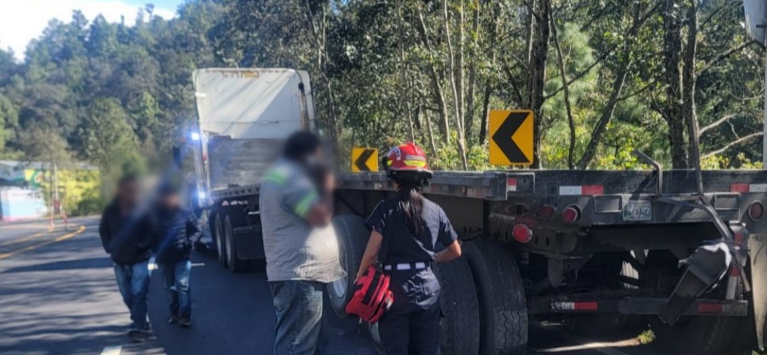 Se registra colisión de vehículos pesados en la ruta Interamericana