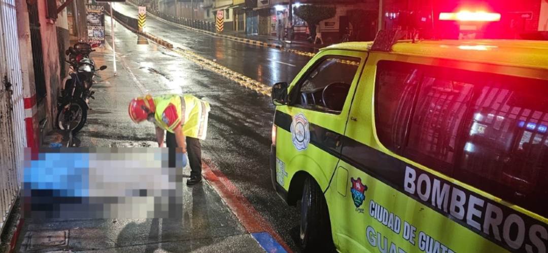 Localizan a hombre sin vida en la vía pública en La Reformita, zona 12