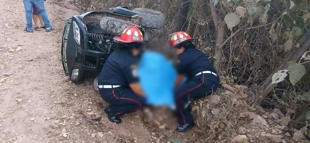 Piloto de cuatrimoto muere tras volcar en Chiquimula