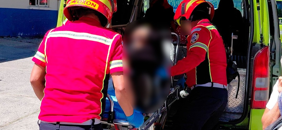 Explosión en restaurante deja a mujer herida en zona 7