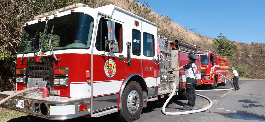 Incendio forestal se registra en la zona 6 de Villa Nueva
