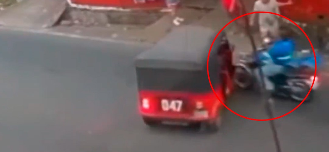 Captan colisión entre mototaxi y motociclista en Retalhuleu