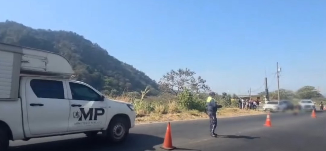 Se registra accidente de tránsito en ruta al Pacífico