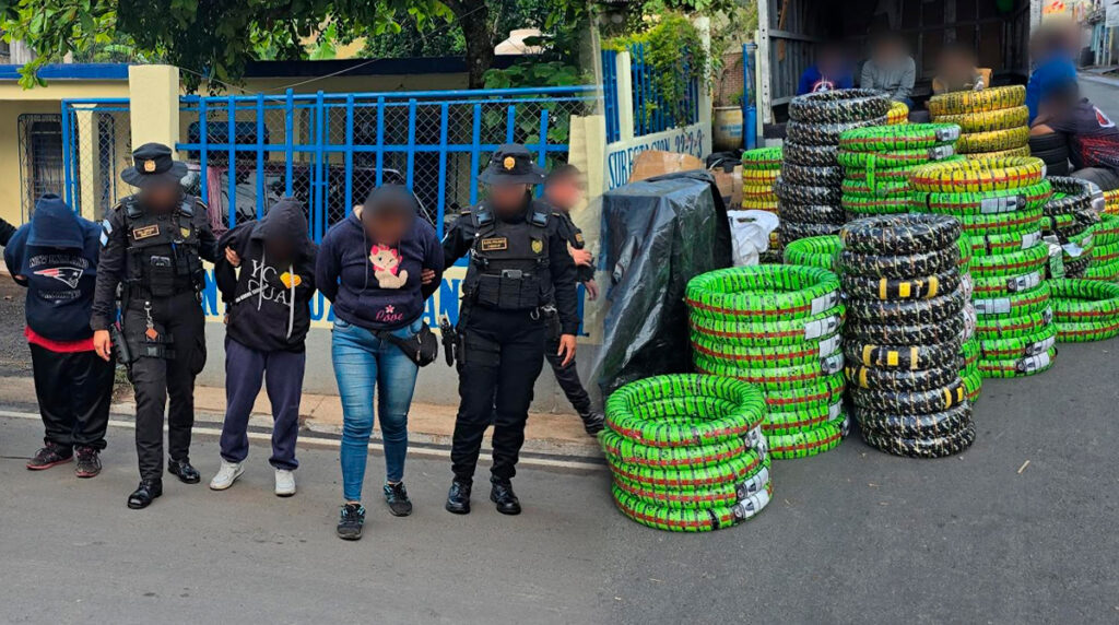 Capturan a tres mujeres en Santa Rosa con repuestos para motocicleta ...