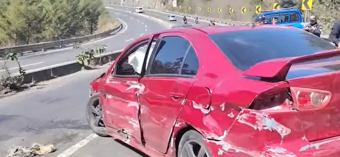 Accidente se registra en El Libramiento de Chimaltenango
