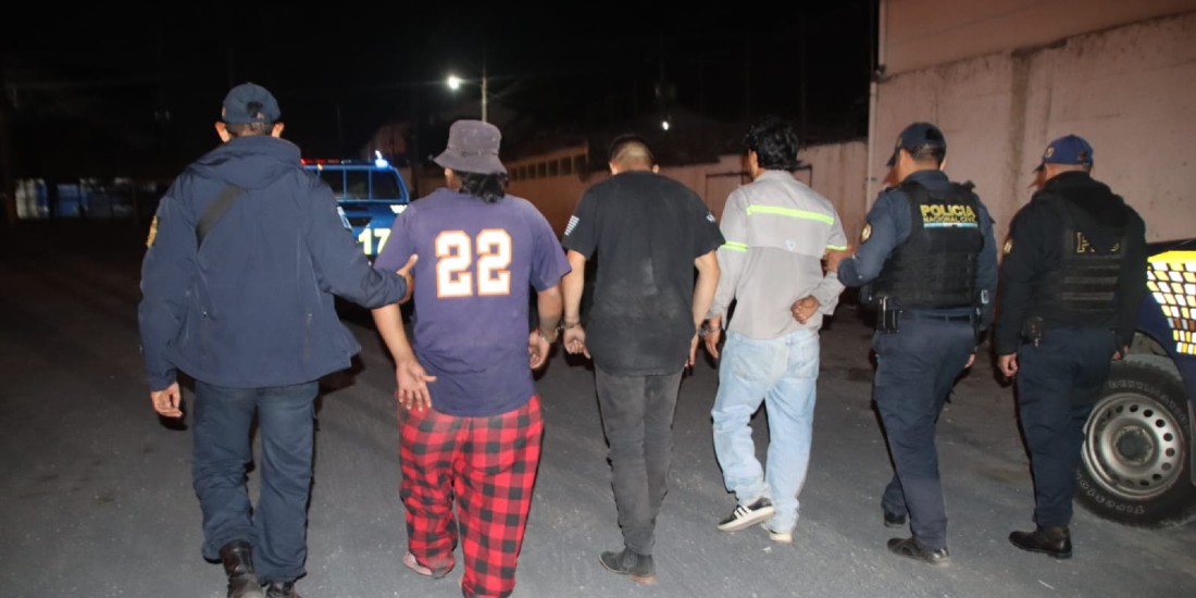Capturan a tres presuntos robafurgones en Escuintla con carga valorada en más de Q179 mil