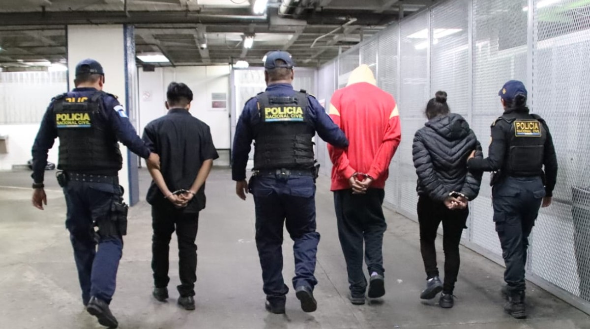 Cinco distribuidores de droga son capturados durante operativo