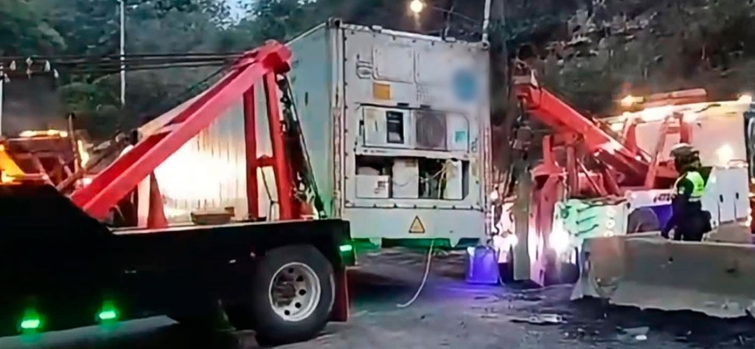 Fuerte accidente de tránsito se registró en ruta al Pacífico