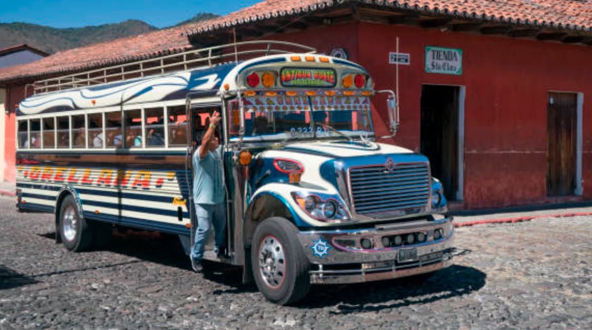 ¡Sin transporte! Extorsiones mantienen suspendido el servicio de buses en Antigua