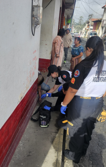 Persona es localizada sin vida en plena vía pública en Quiché