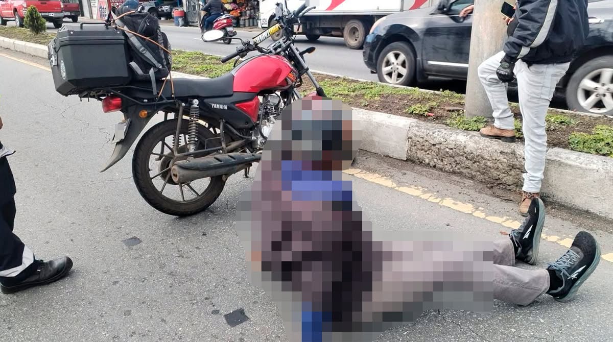 Motorista derrapó en carretera a El Salvador